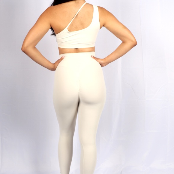 Active Set - Picture 2 of 3